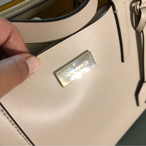 Kate Spade Purse - Picture 6 of 16